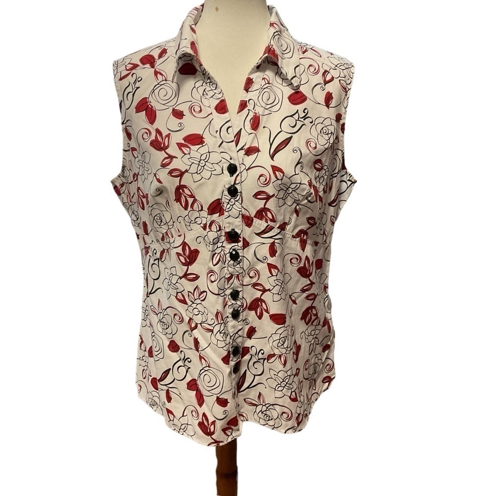 Dressbarn Woman Red Black White Floral Collared Sleeveless Button Down Top